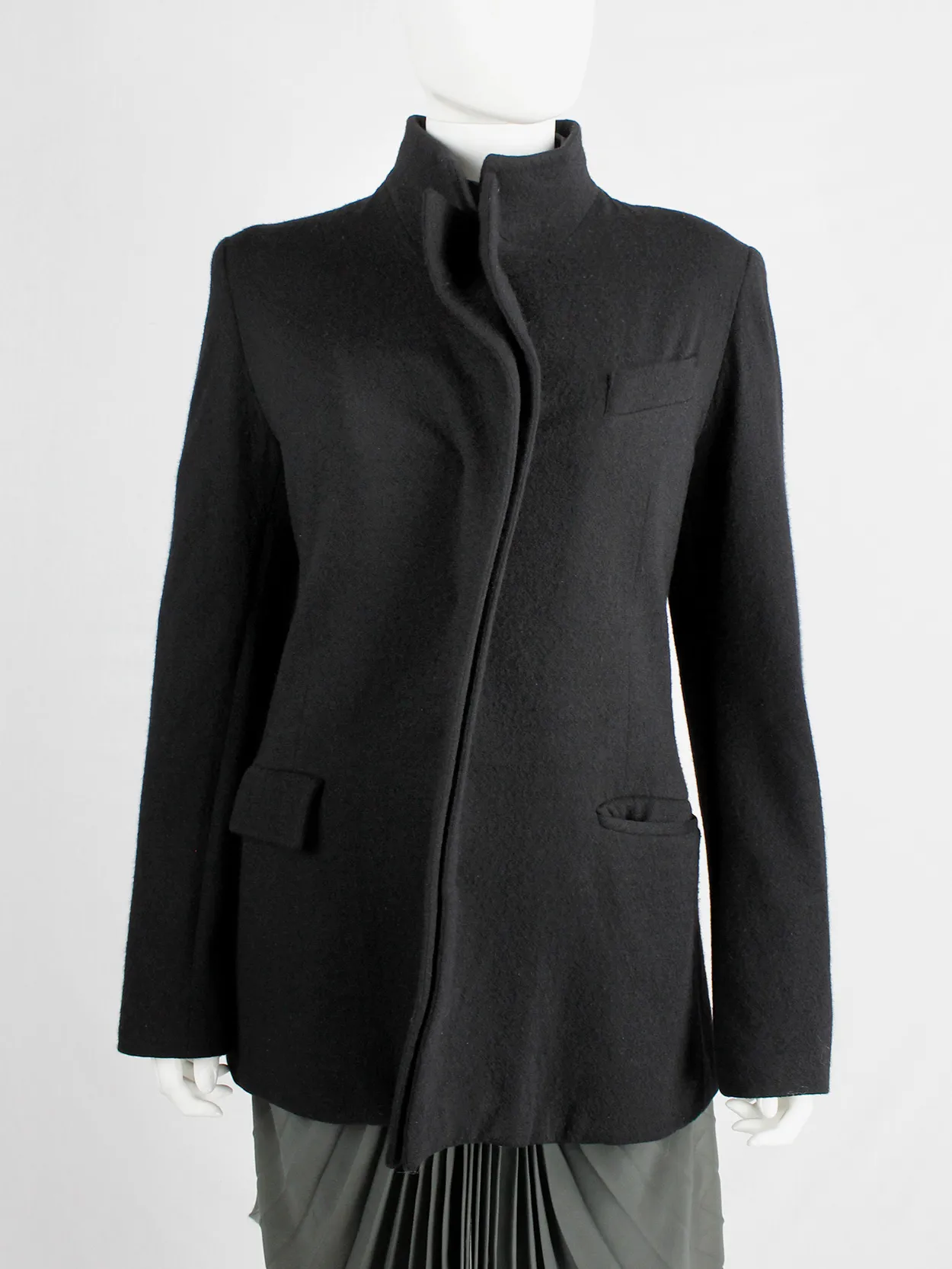 A.F. Vandevorst black wool coat with forward closing front and boning — fall 2000