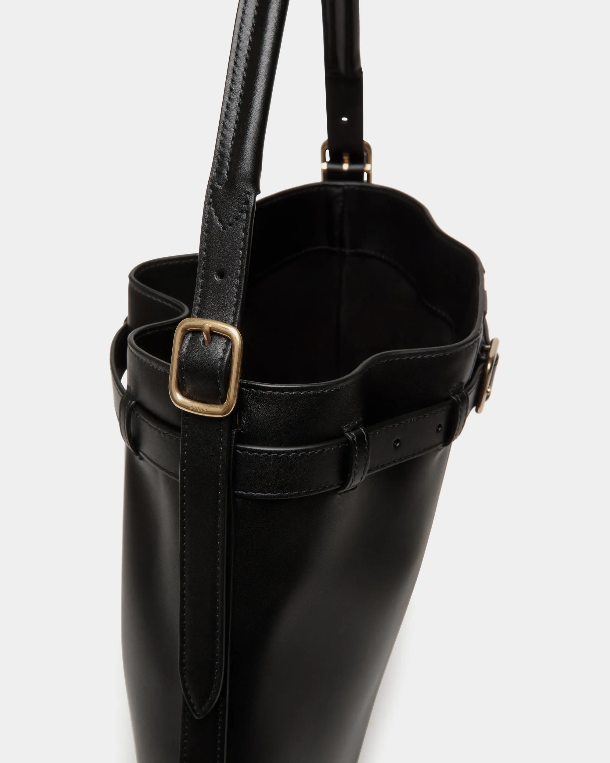 Beckett Crossbody Bag In Black Leather