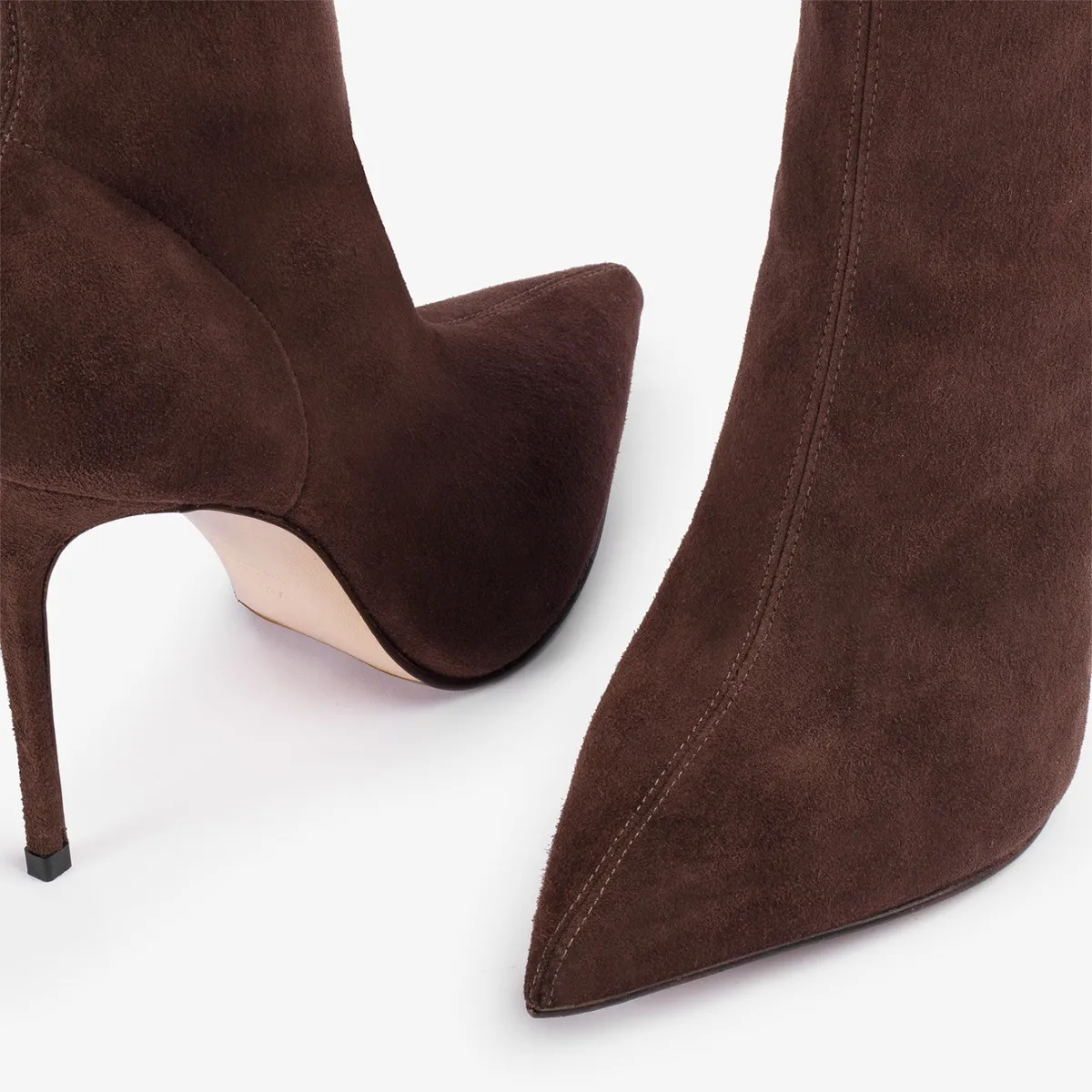 EVA ANKLE BOOT 100 mm Ebony brown stretch suede ankle boot