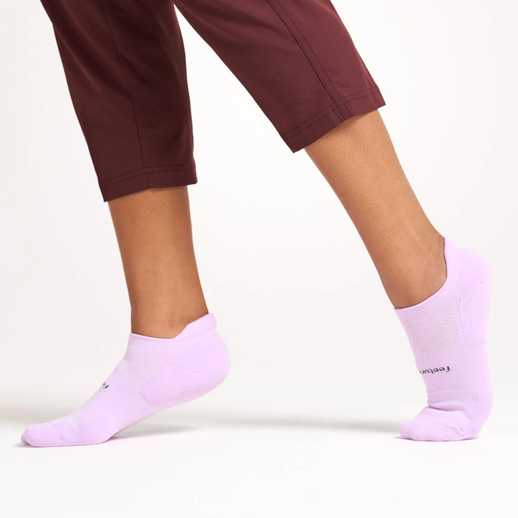 Feetures High Performance Ultra Light No Show Tab Socks - Purple Orchid