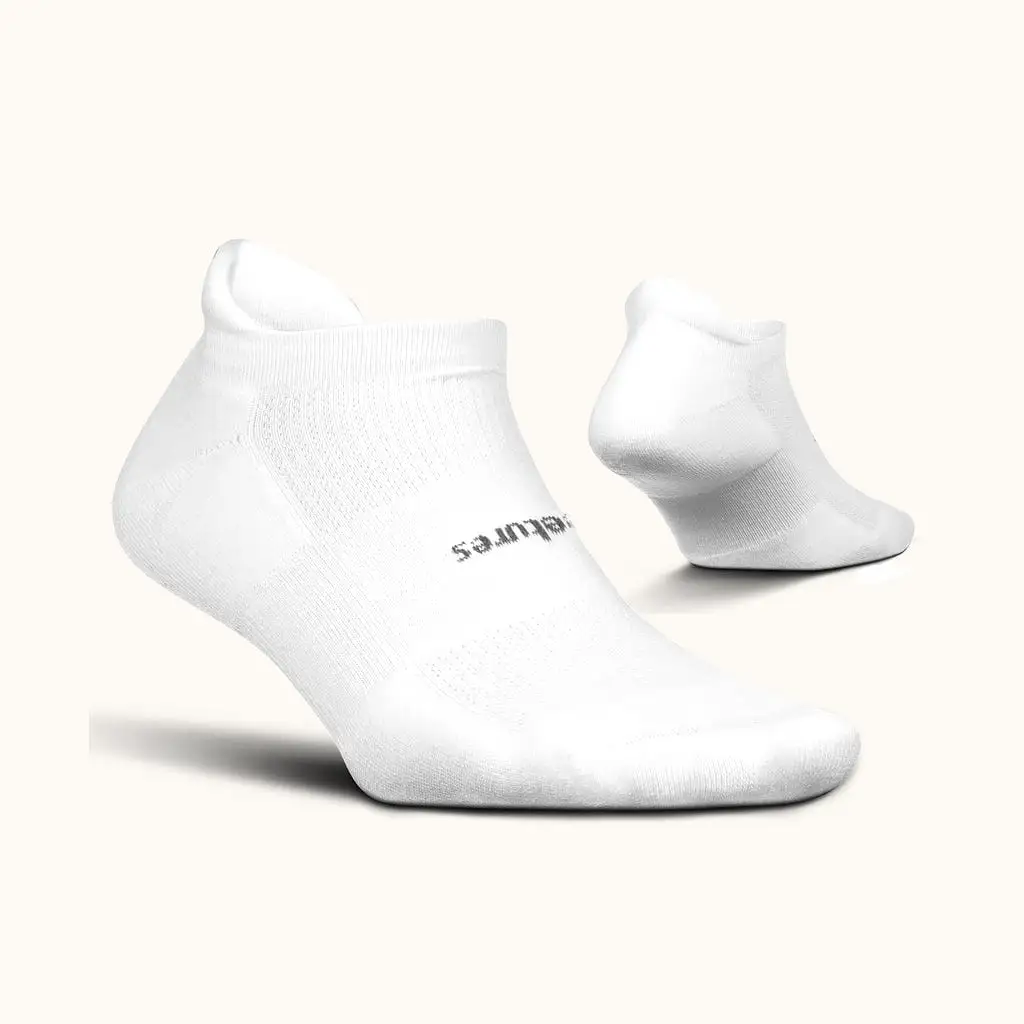 Feetures High Performance Ultra Light No Show Tab Socks - White