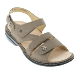 FINN COMFORT GOMERA SANDAL TAUPE