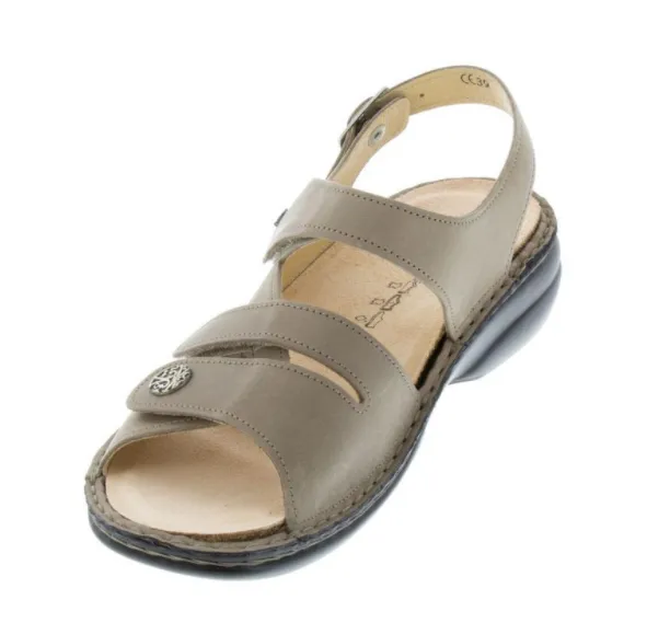 FINN COMFORT GOMERA SANDAL TAUPE