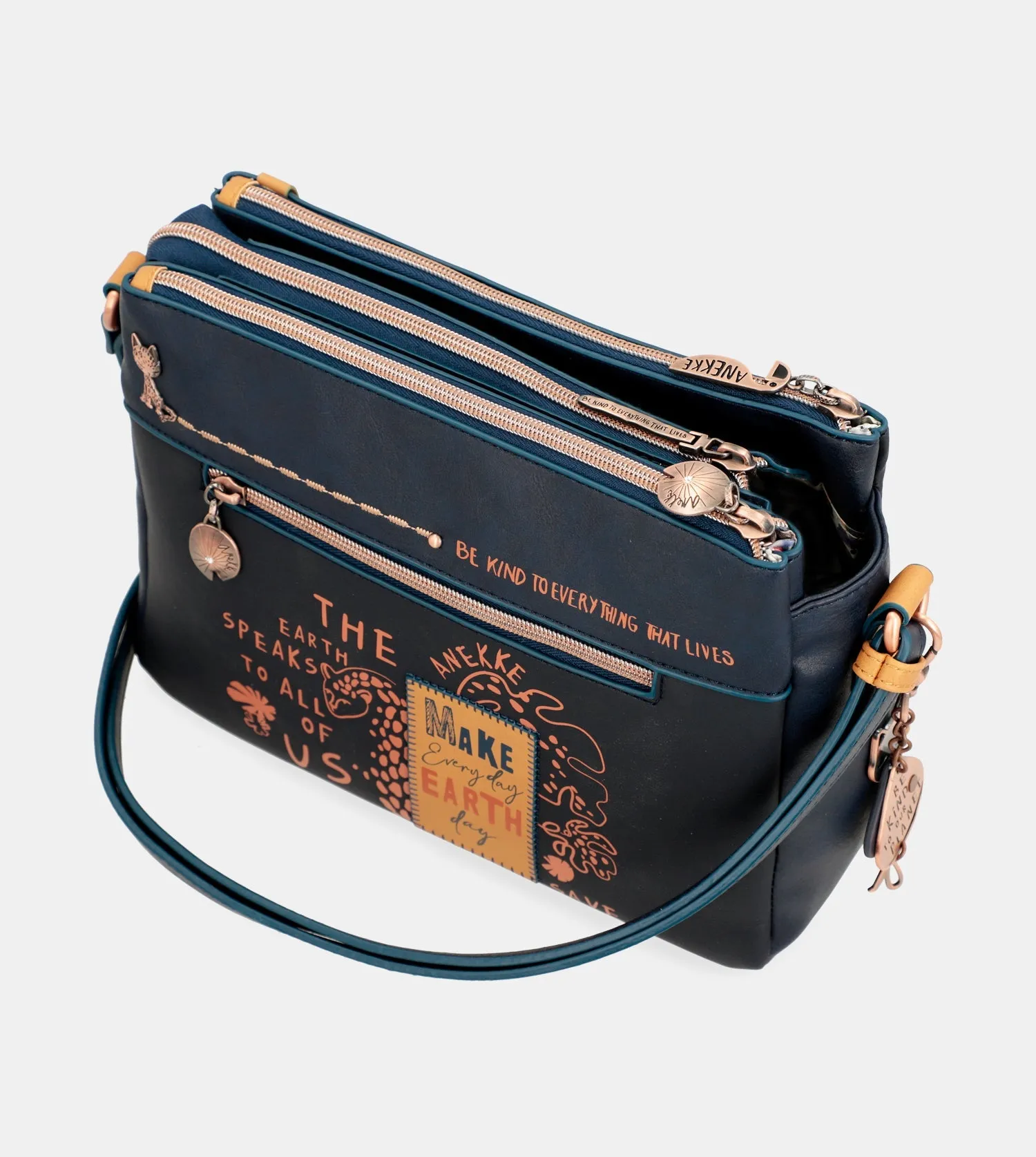 Nature Pachamama navy blue crossbody bag with three compartments