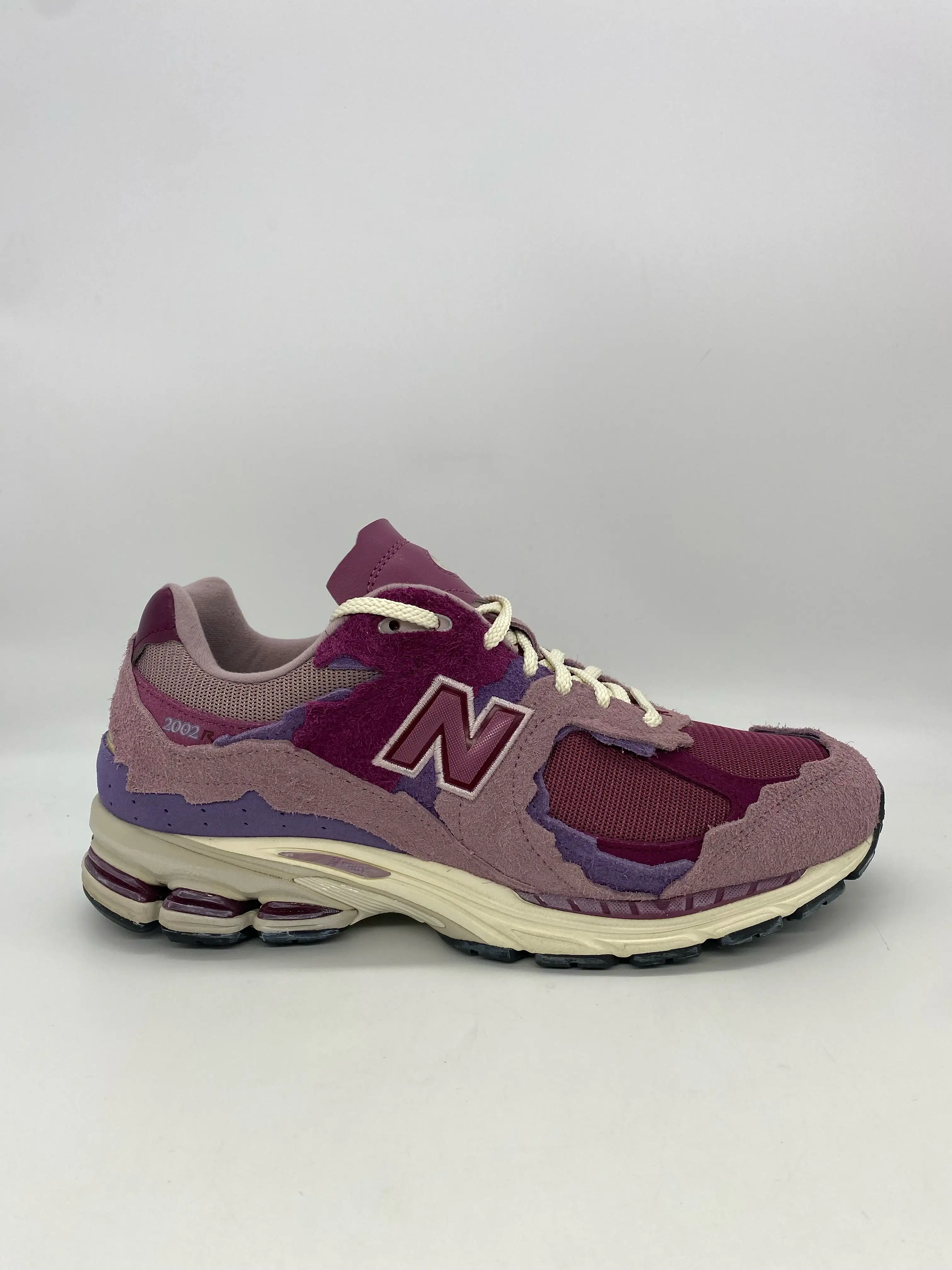 New Balance 2002R Protection Pack Pink